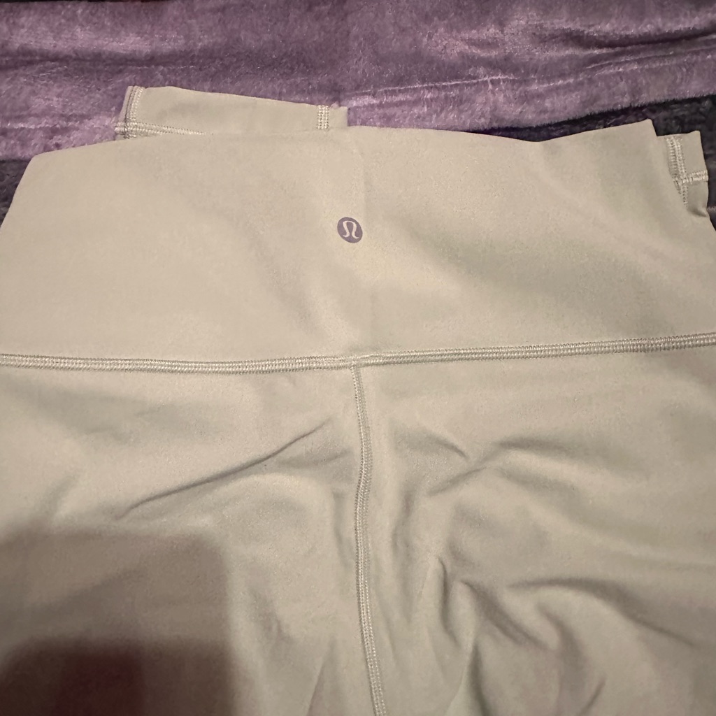 Lululemon Athletica Women's Green Leggings